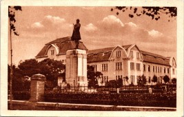ÜDVÖZLET KARCAGRÓL