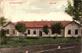 Gazdasági tanintézet. Karczag.