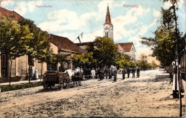 Utca-részlet. Karczag.