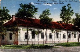 Karczag. Községipolg. leány iskola.