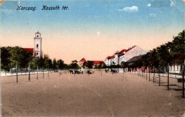 Karczag. Kossuth tér