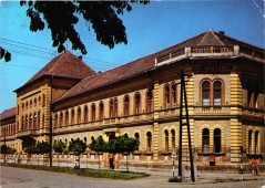 Karcag. Gimnázium