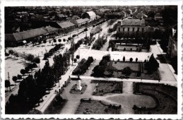 Karcag, Kossuth tér - nyers kép