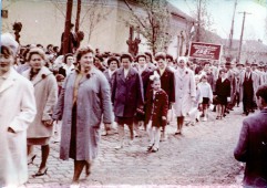 1965 - felvonulás - 15
