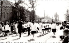 1967 - felvonulás - 06