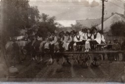 1958 - szüreti felvonulás - 03