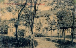 Üdvözlet Karczagról - Kossuth kert a városházával