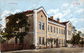 Vasúti állomás. Karczag.