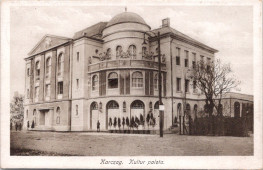 Karczag. Kultur palota.