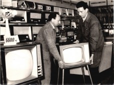 Tévétorna