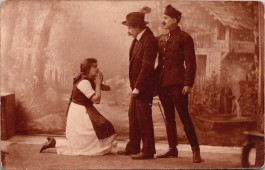 A katona közbelép