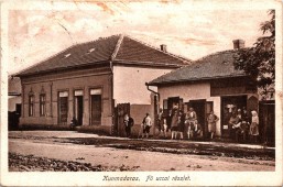 Kunmadaras. Fö uccai részlet.