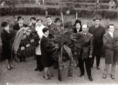 Koszorúzás