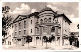 KARCZAG. KULTURPALOTA