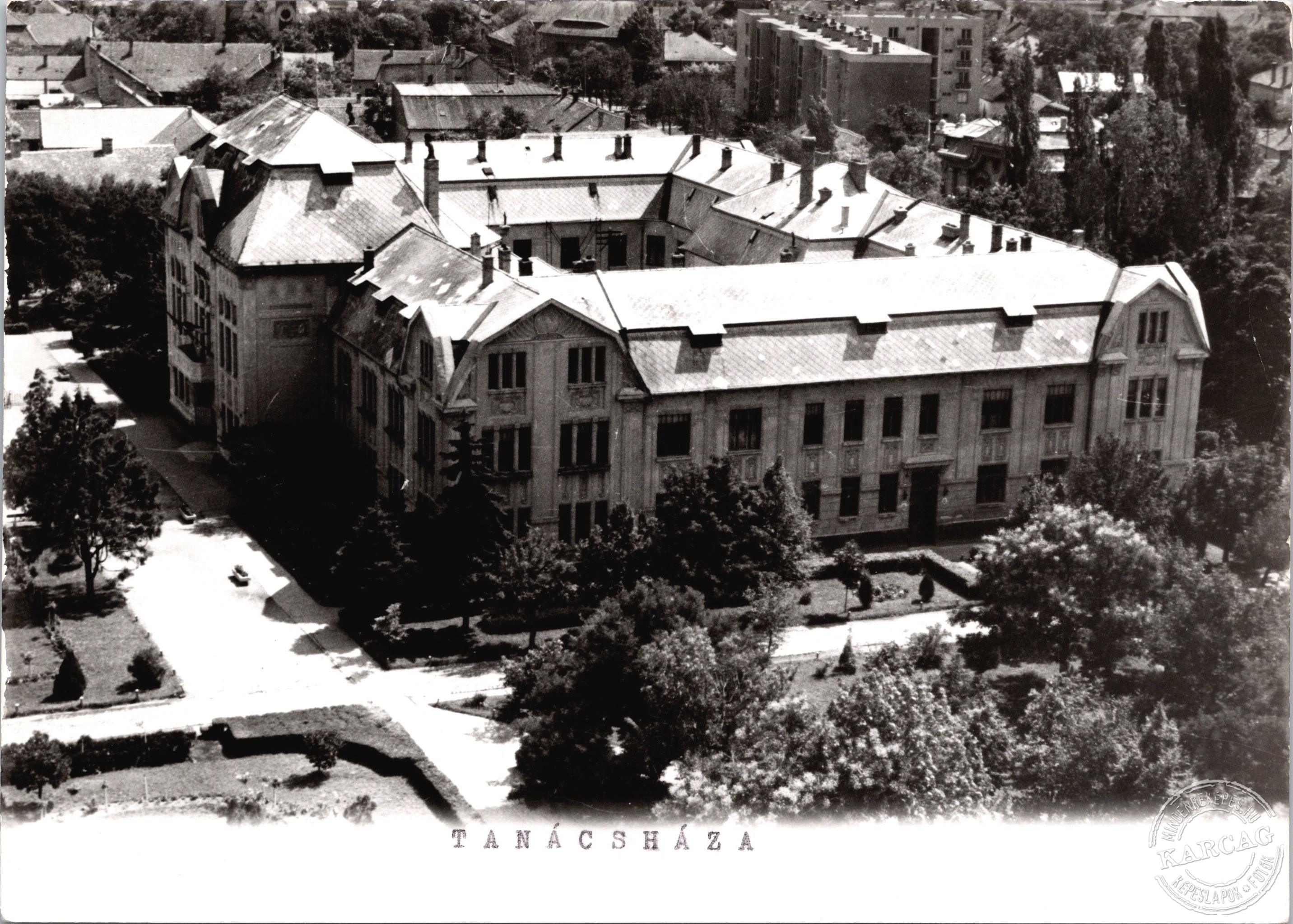 Tanácsháza