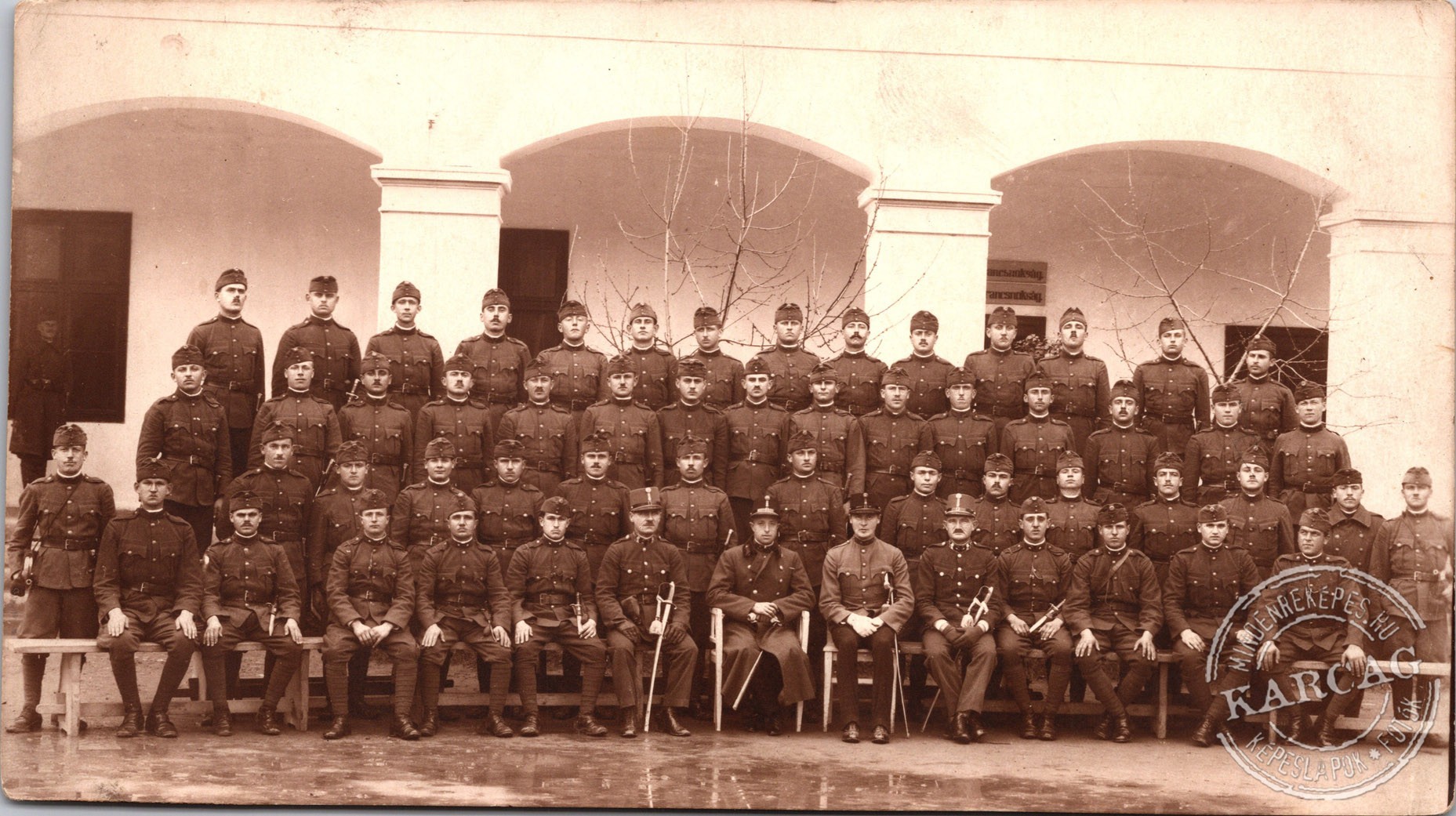 A karcagi alakulat