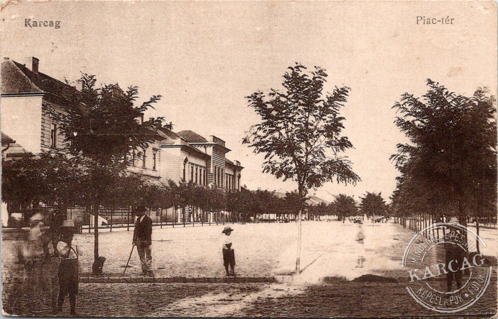 Karcag - Piac-tér