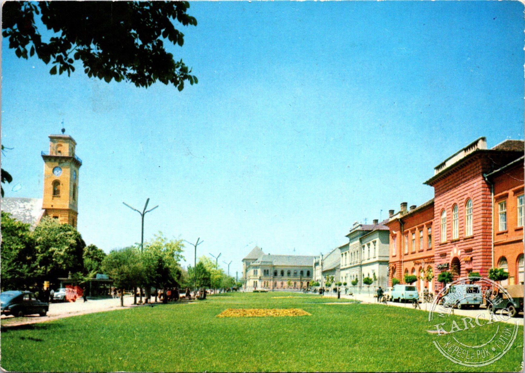 KARCAG. Kossuth Lajos tér