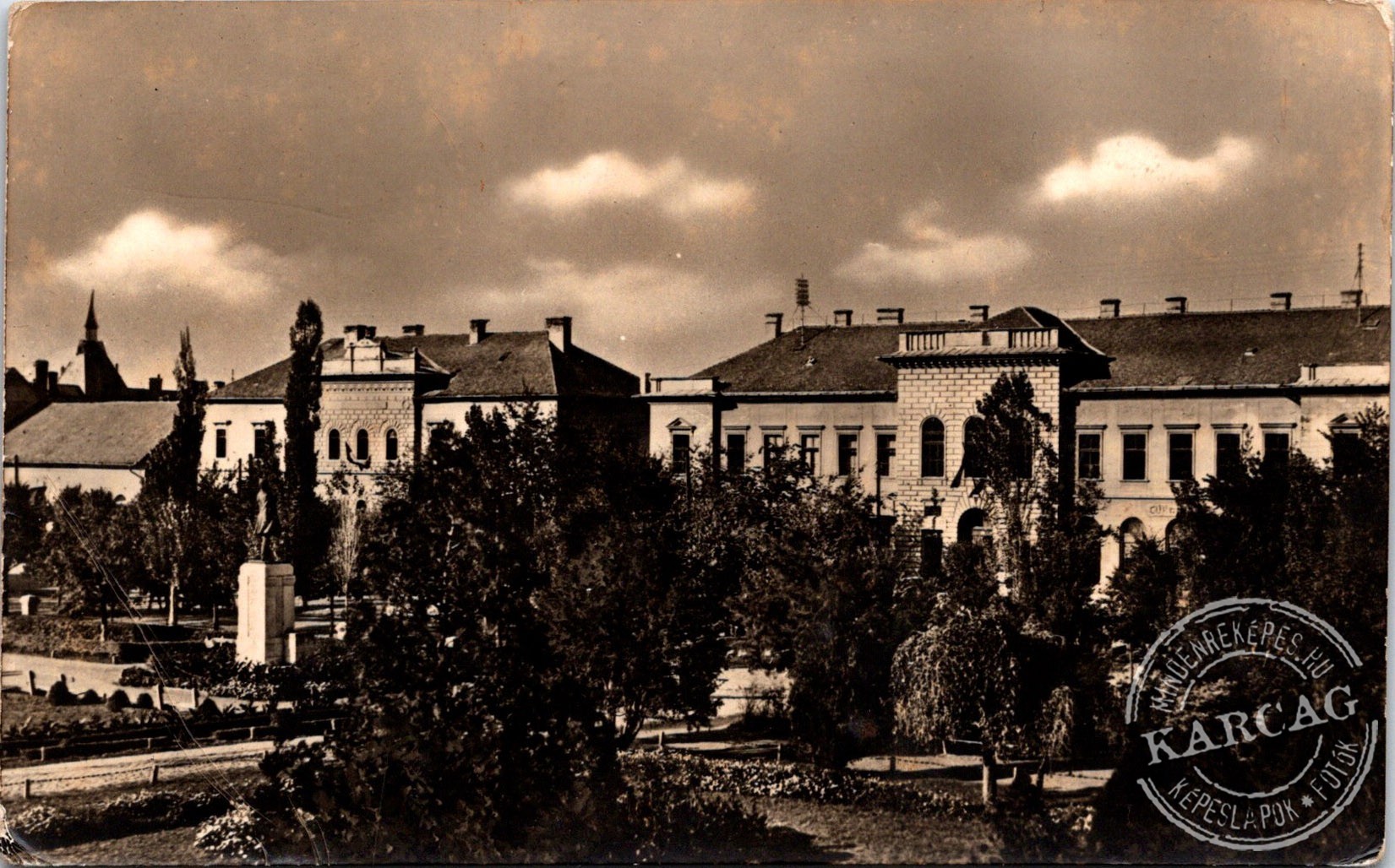 KARCAG Tér részlet
