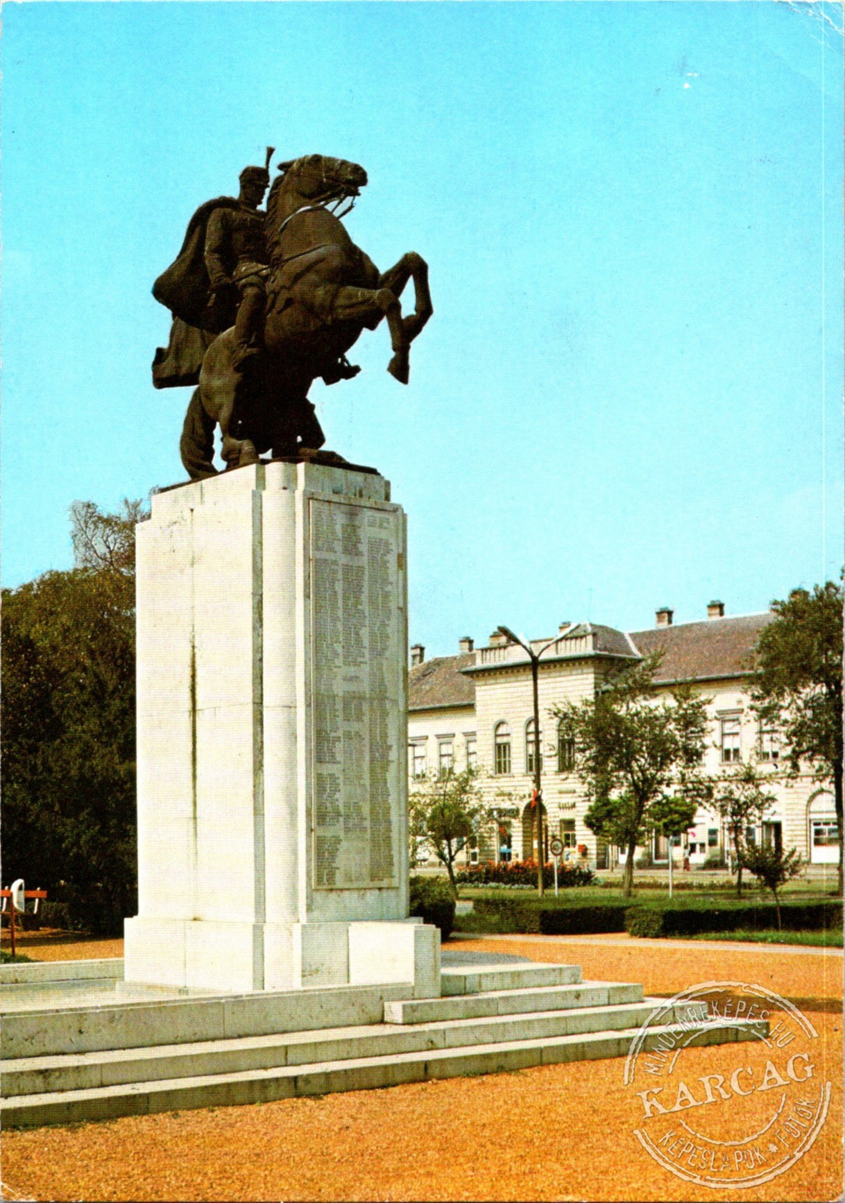 Karcag. I. világháborús emlékmű (Gáldi Gyula: 1908)