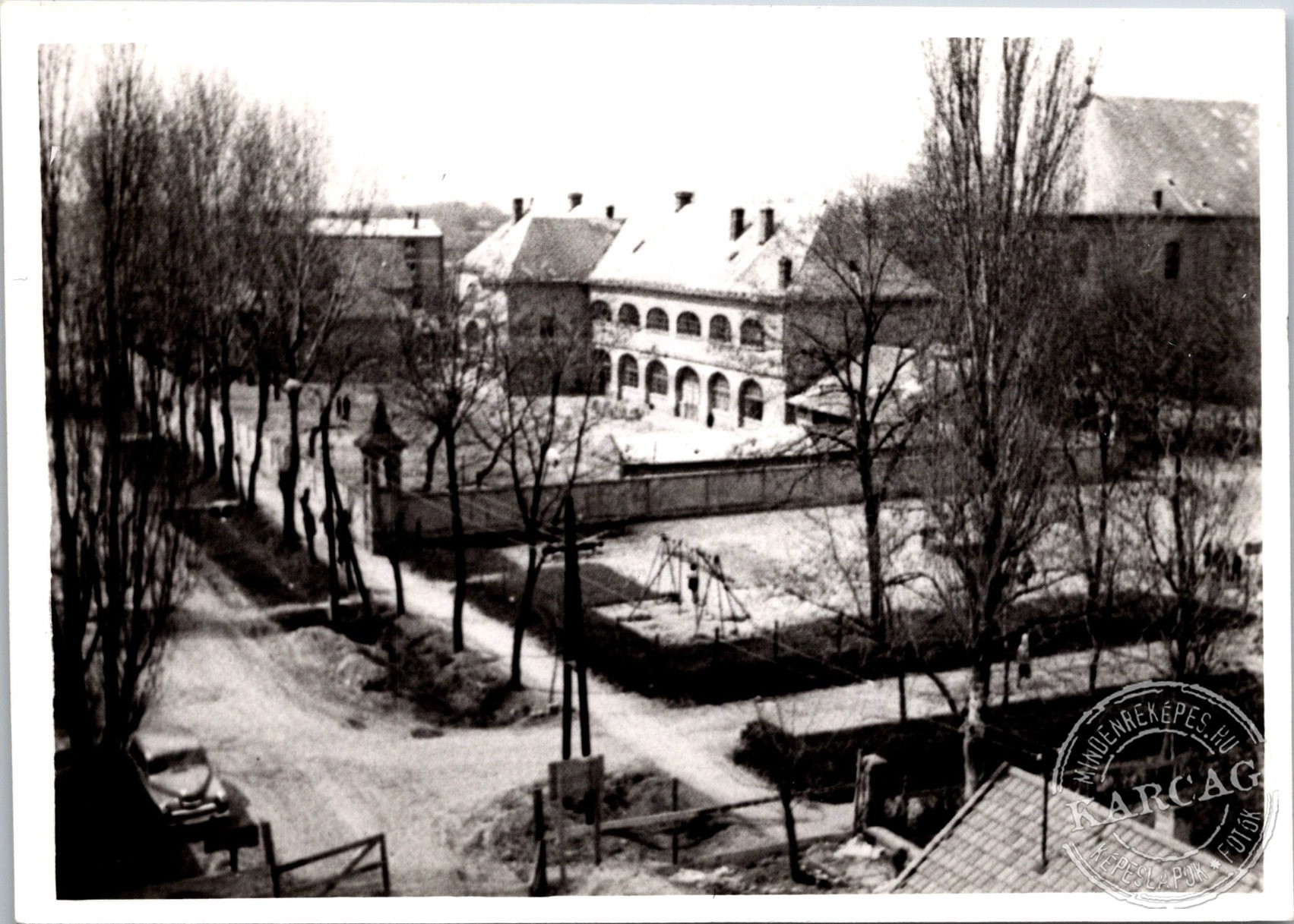 A csengős iskola madártávlatból