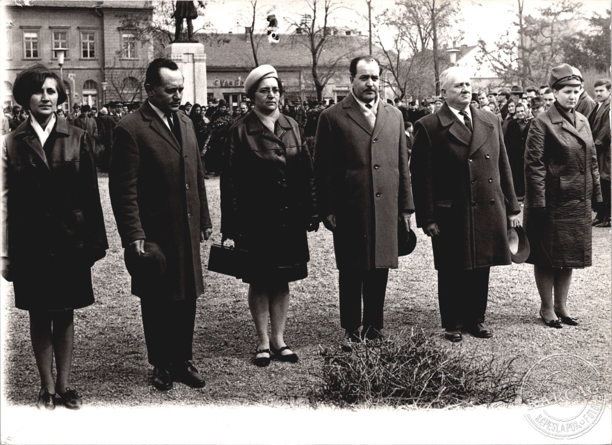 Koszorúzás