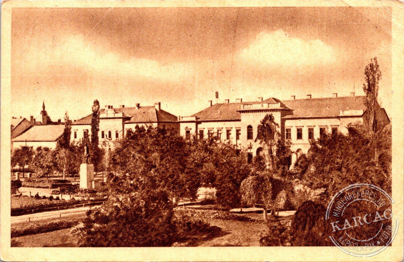 KARCAG Szabadság-tér