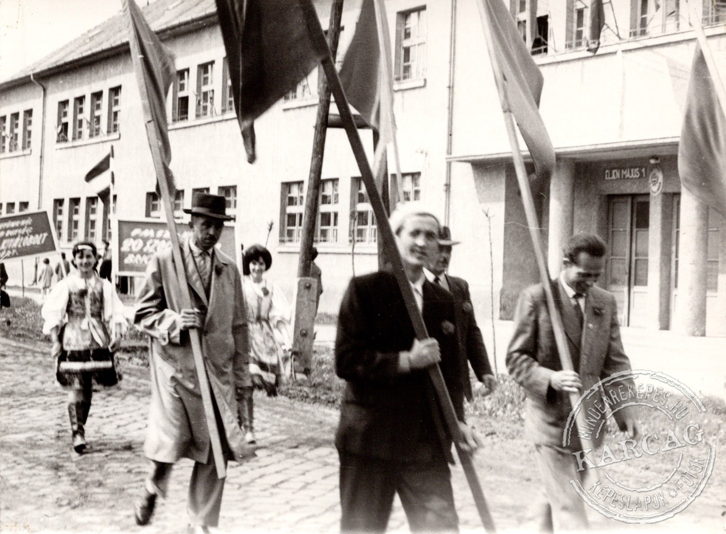 1965 - felvonulás - 04