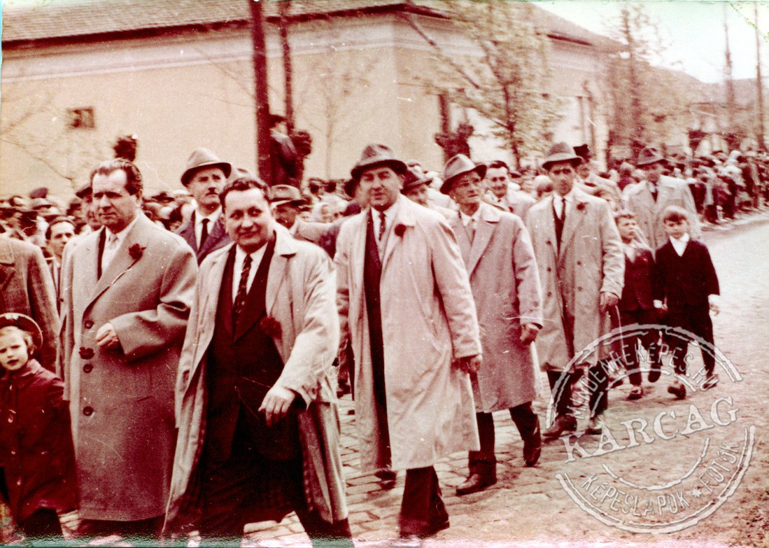 1965 - felvonulás - 16