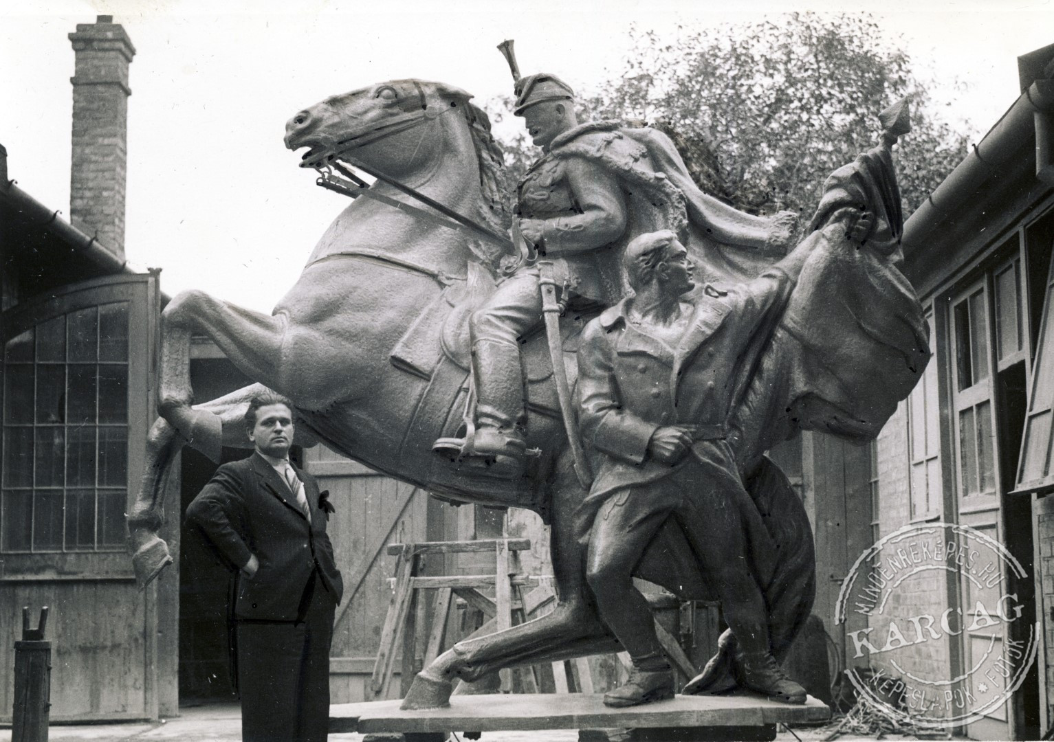 Gáldi Gyula szobrászművész