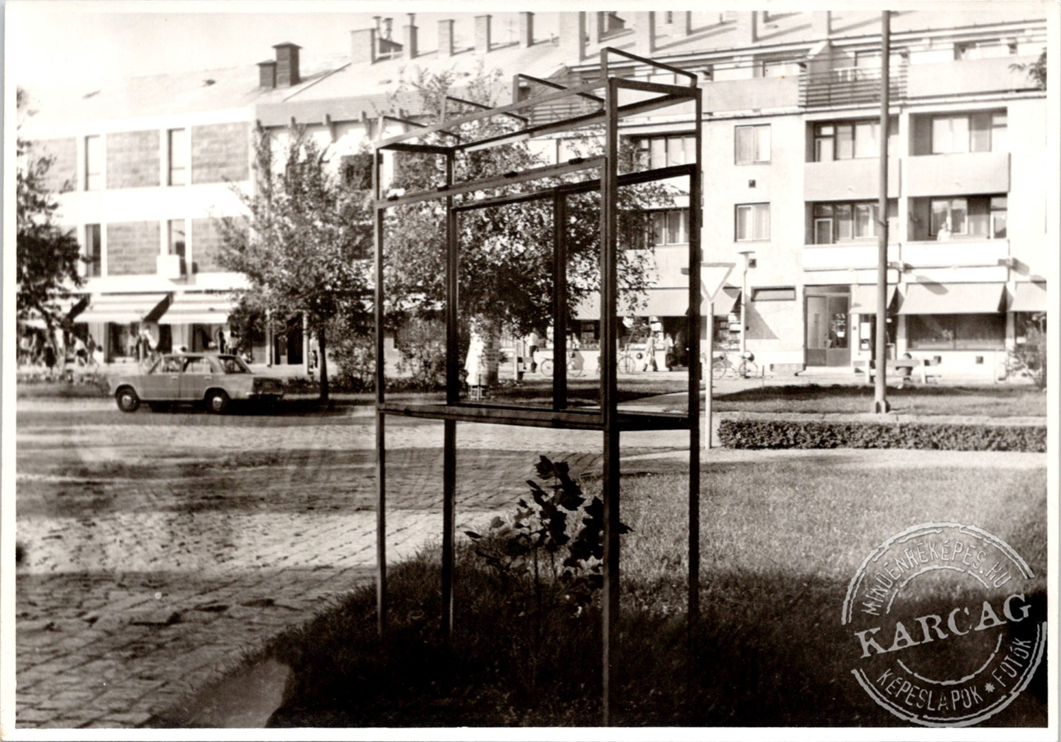 Kossuth téri konzol 02