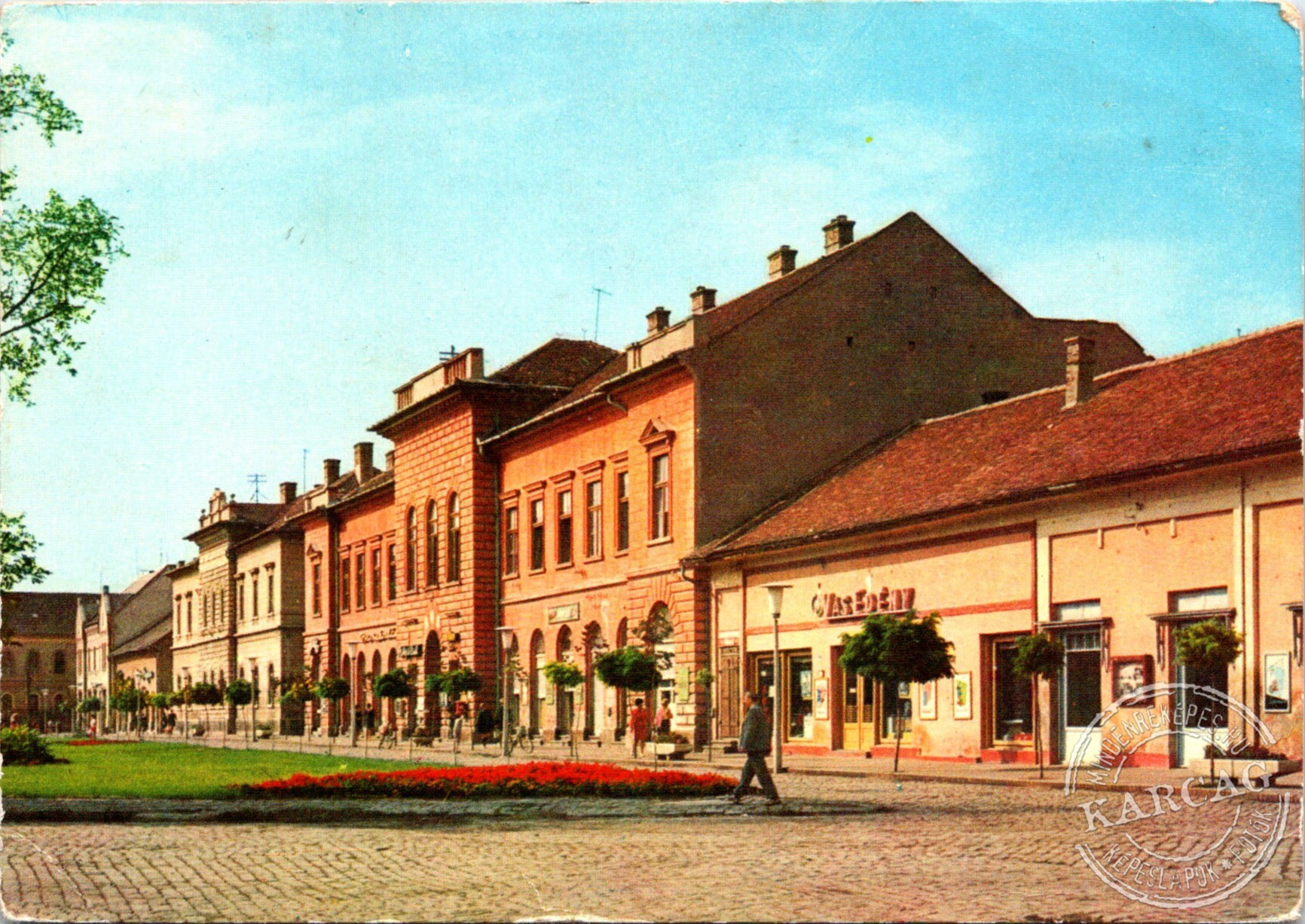 KARCAG. Kossuth Lajos tér