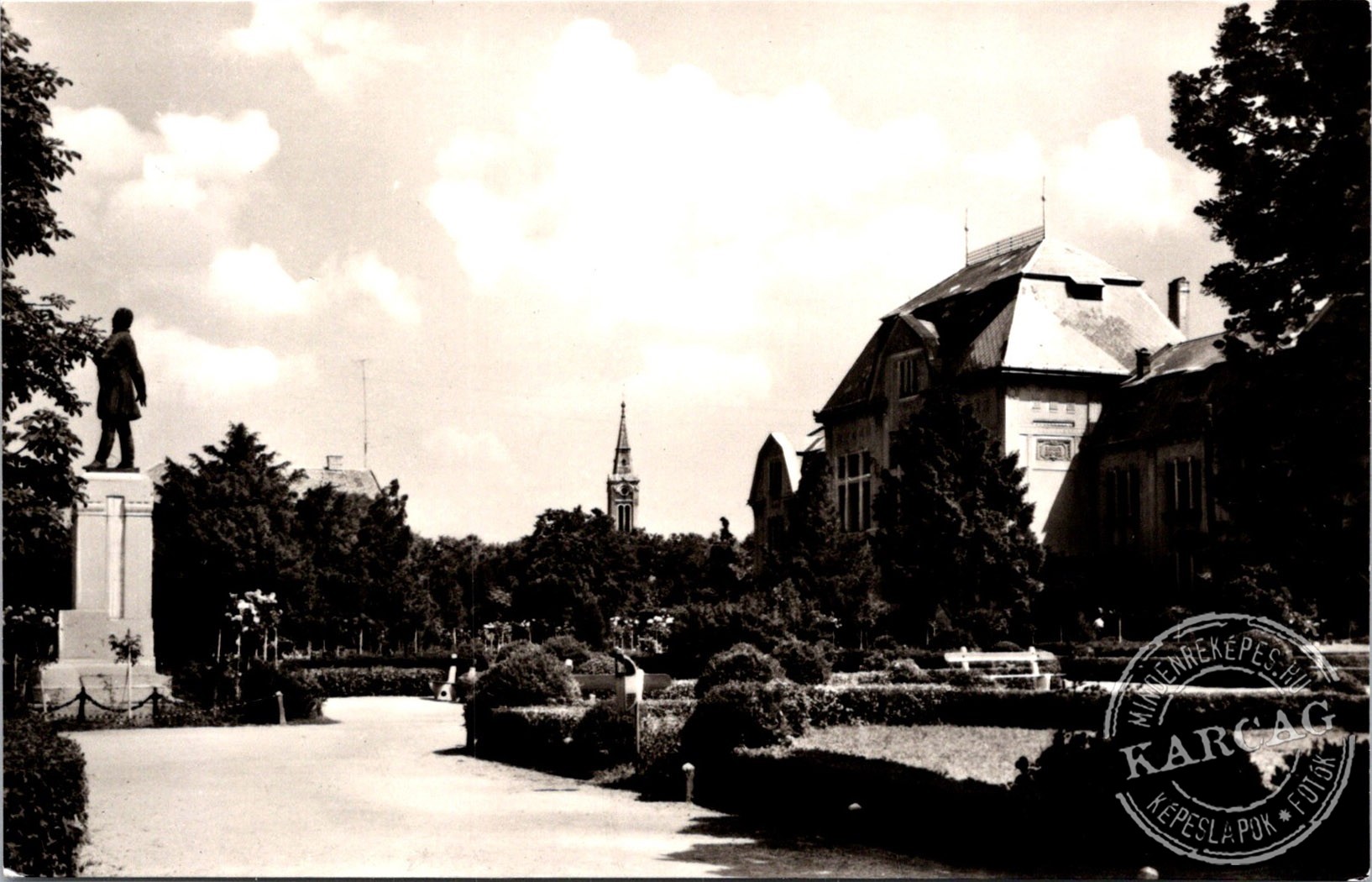 KARCAG Kossuth tér