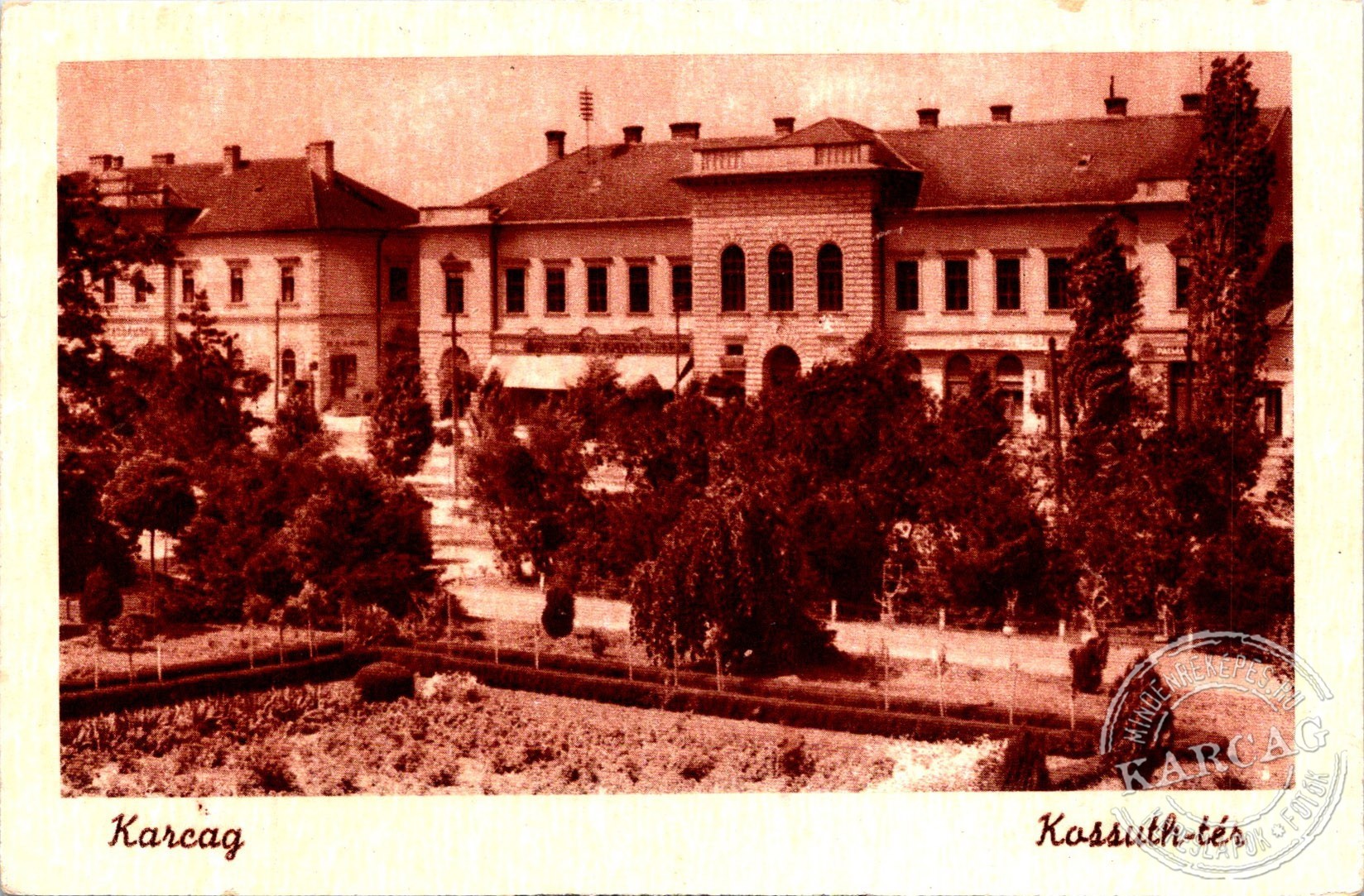 Karcag Kossuth-tér
