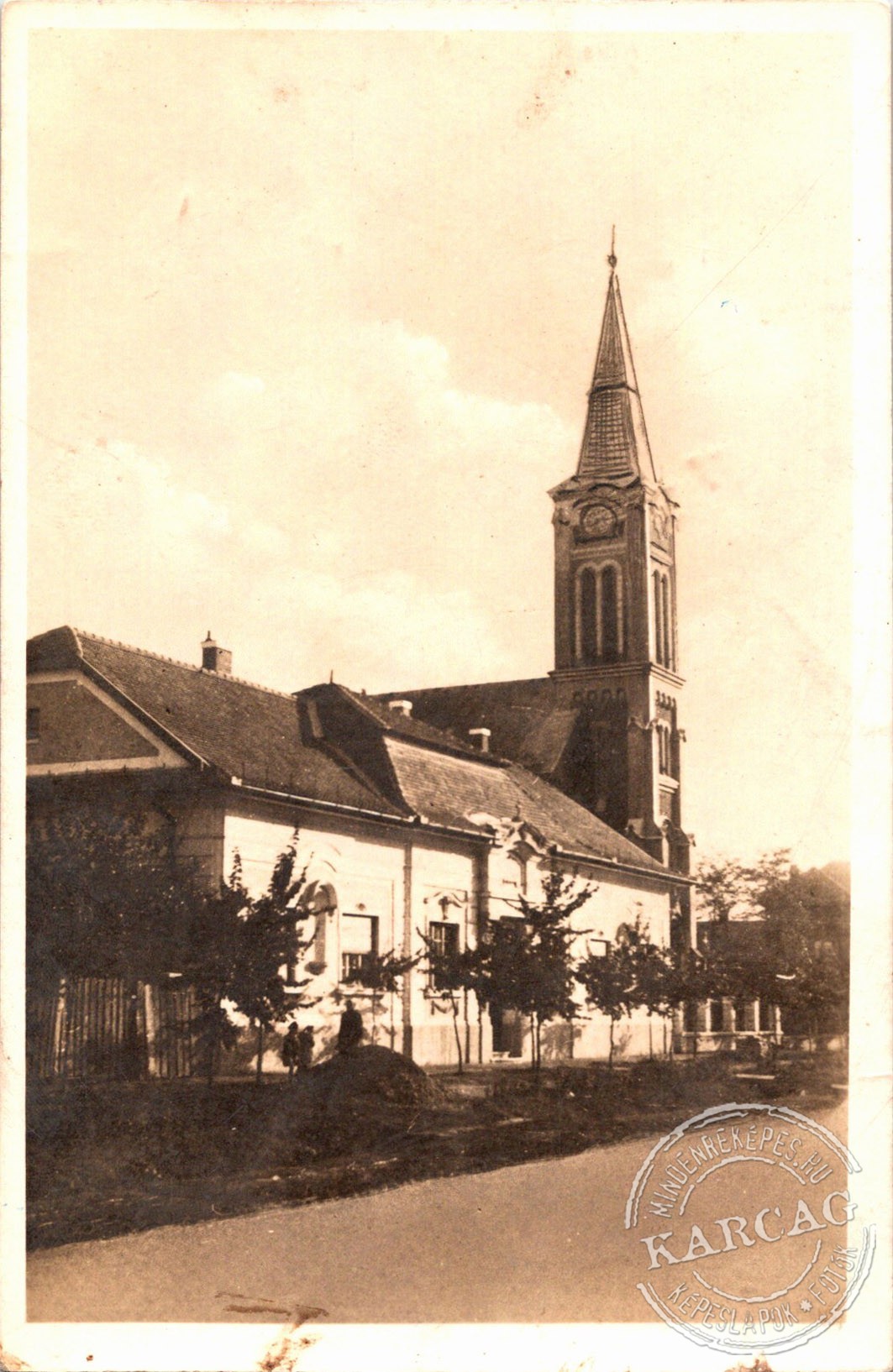 KARCAG R. kath. plébánia az r. kath. templommal