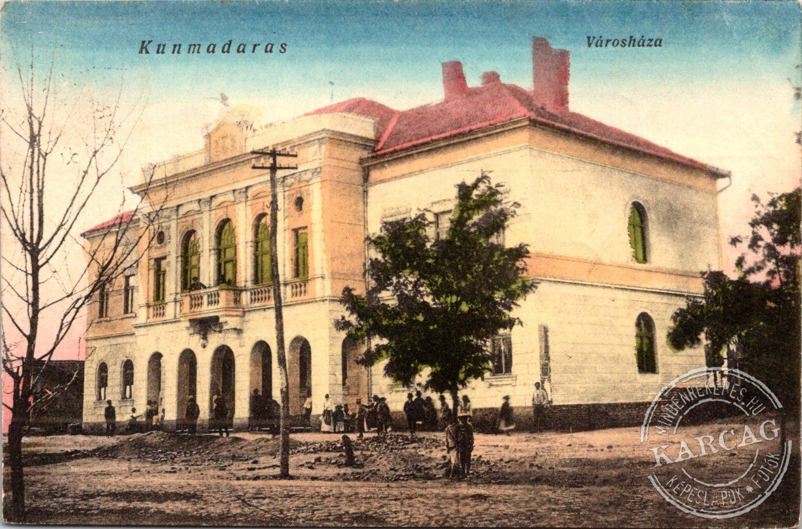 Kunmadaras Városháza