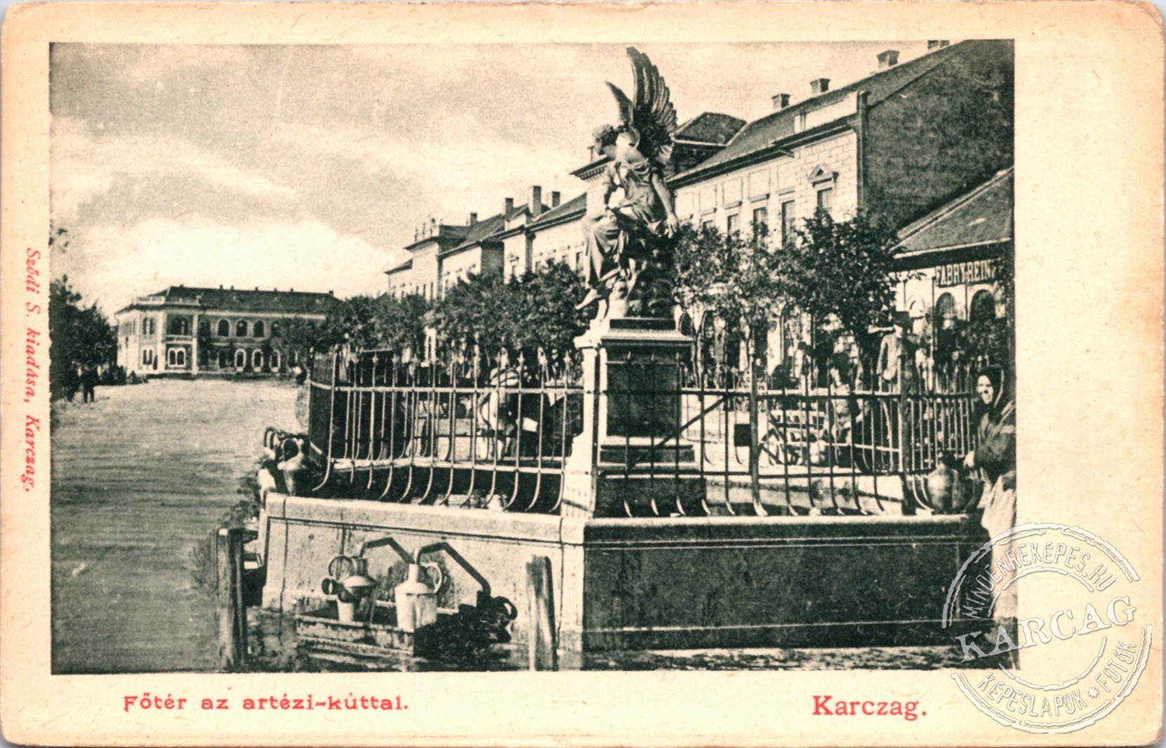 Főtér az artézi-kúttal. Karczag.