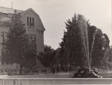 Szökőkút