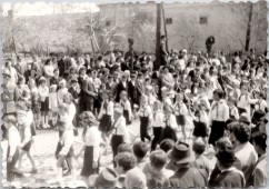 1964 - felvonulás - 02