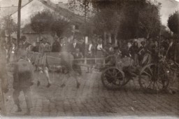 1958 - szüreti felvonulás - 02