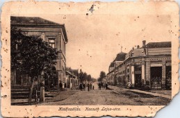 Kisujszállás. Kossuth Lajos-utca.