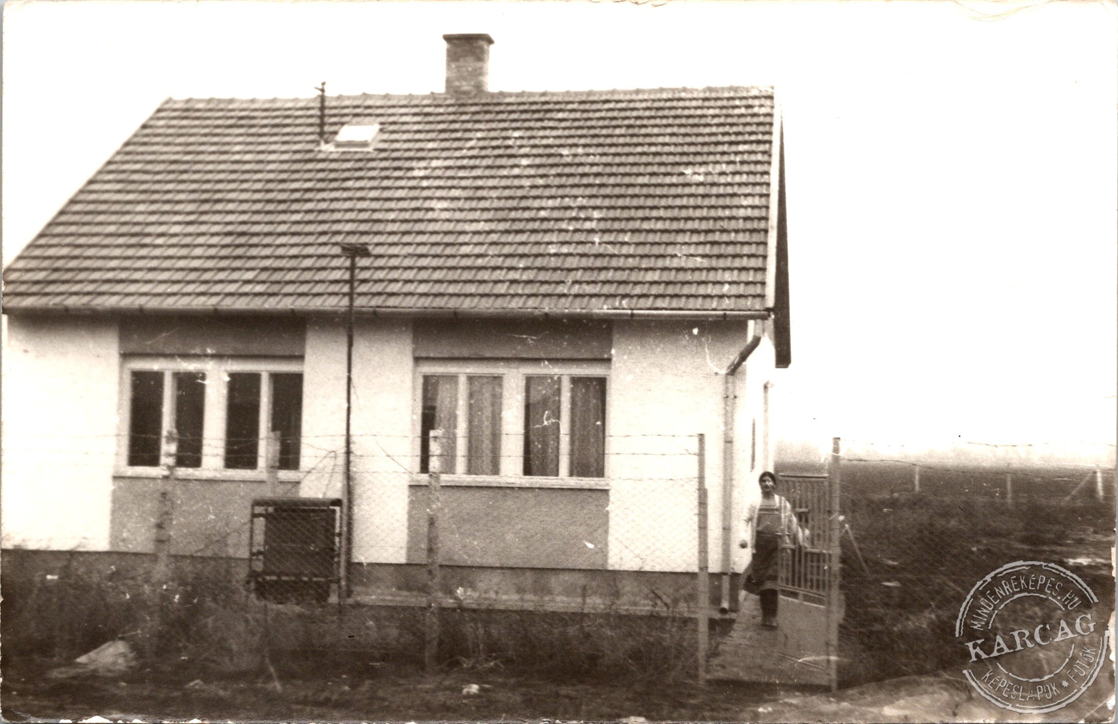 Függöny az ablakon
