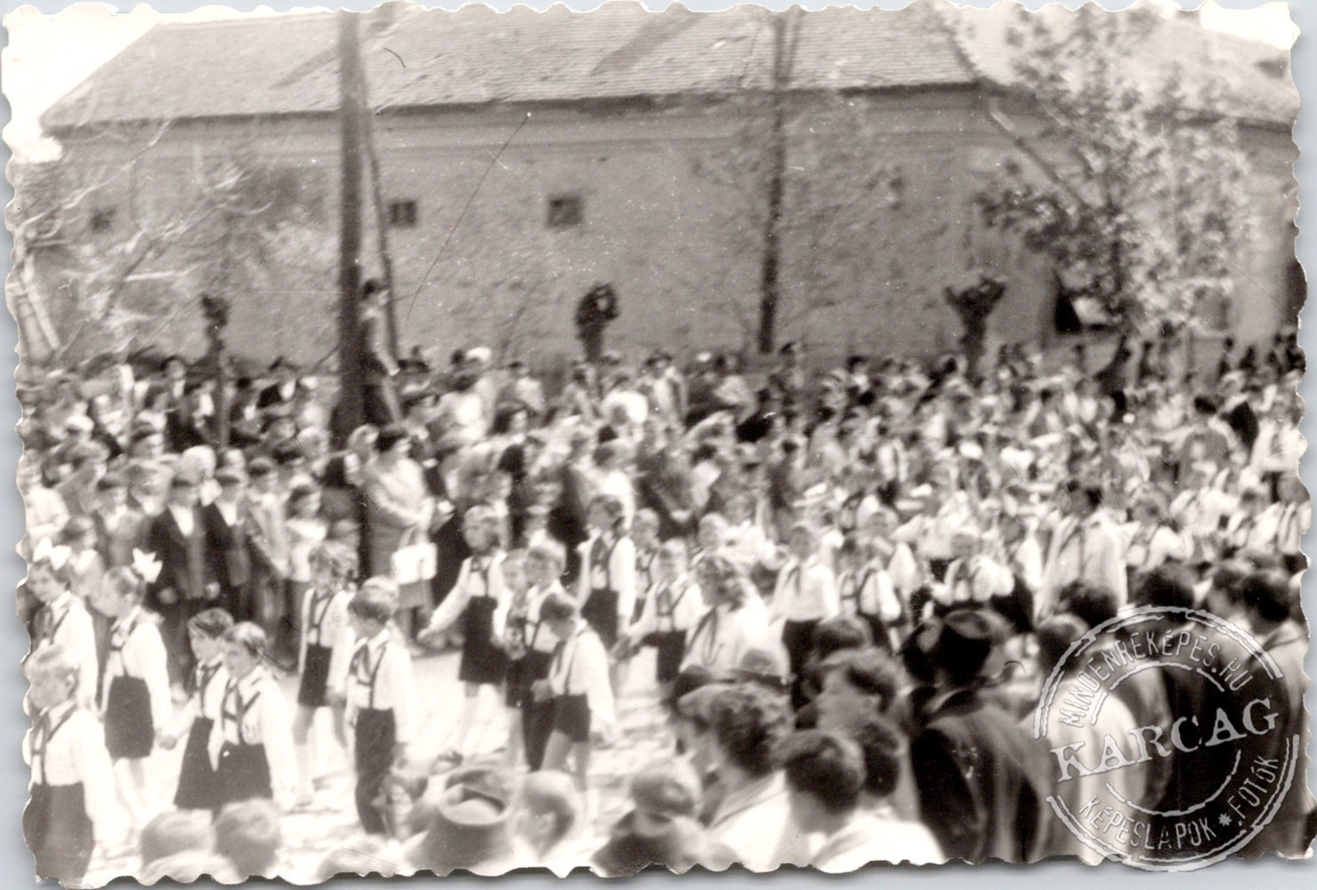 1964 - felvonulás - 01