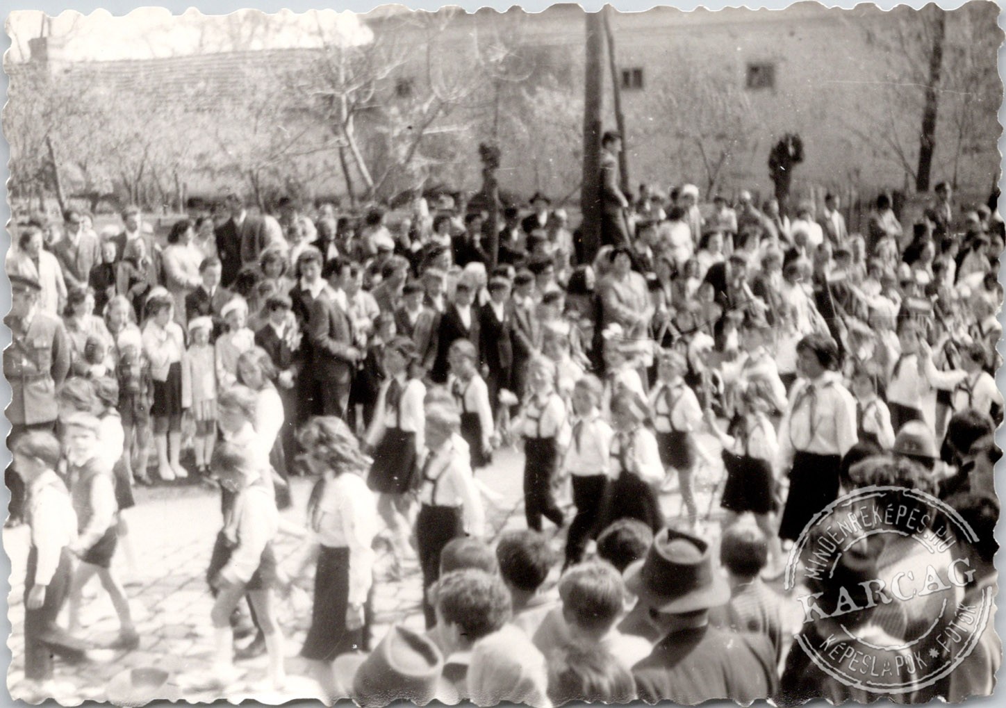 1964 - felvonulás - 02