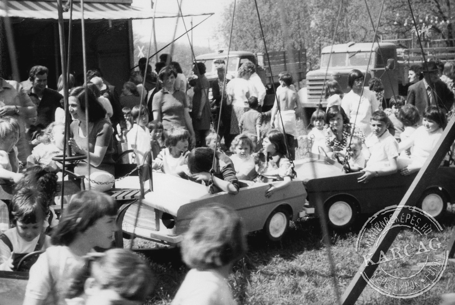 1975 - május 1.