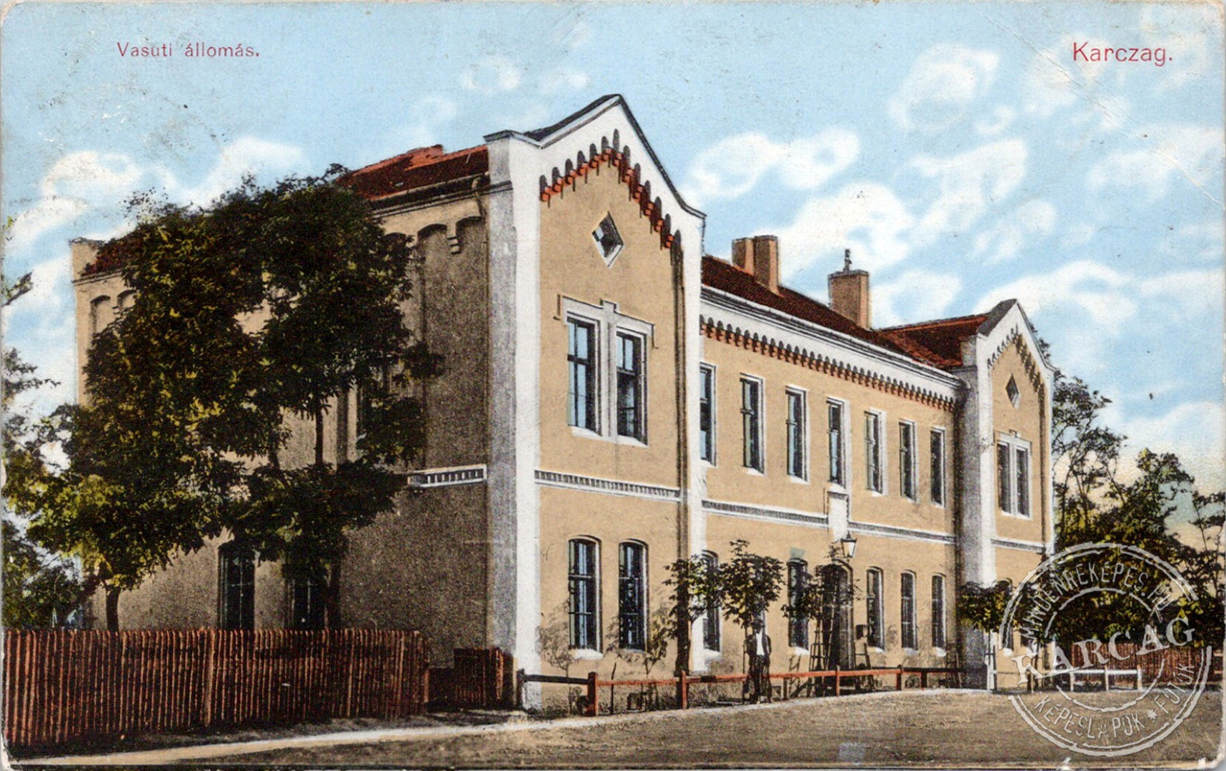 Vasúti állomás. Karczag.