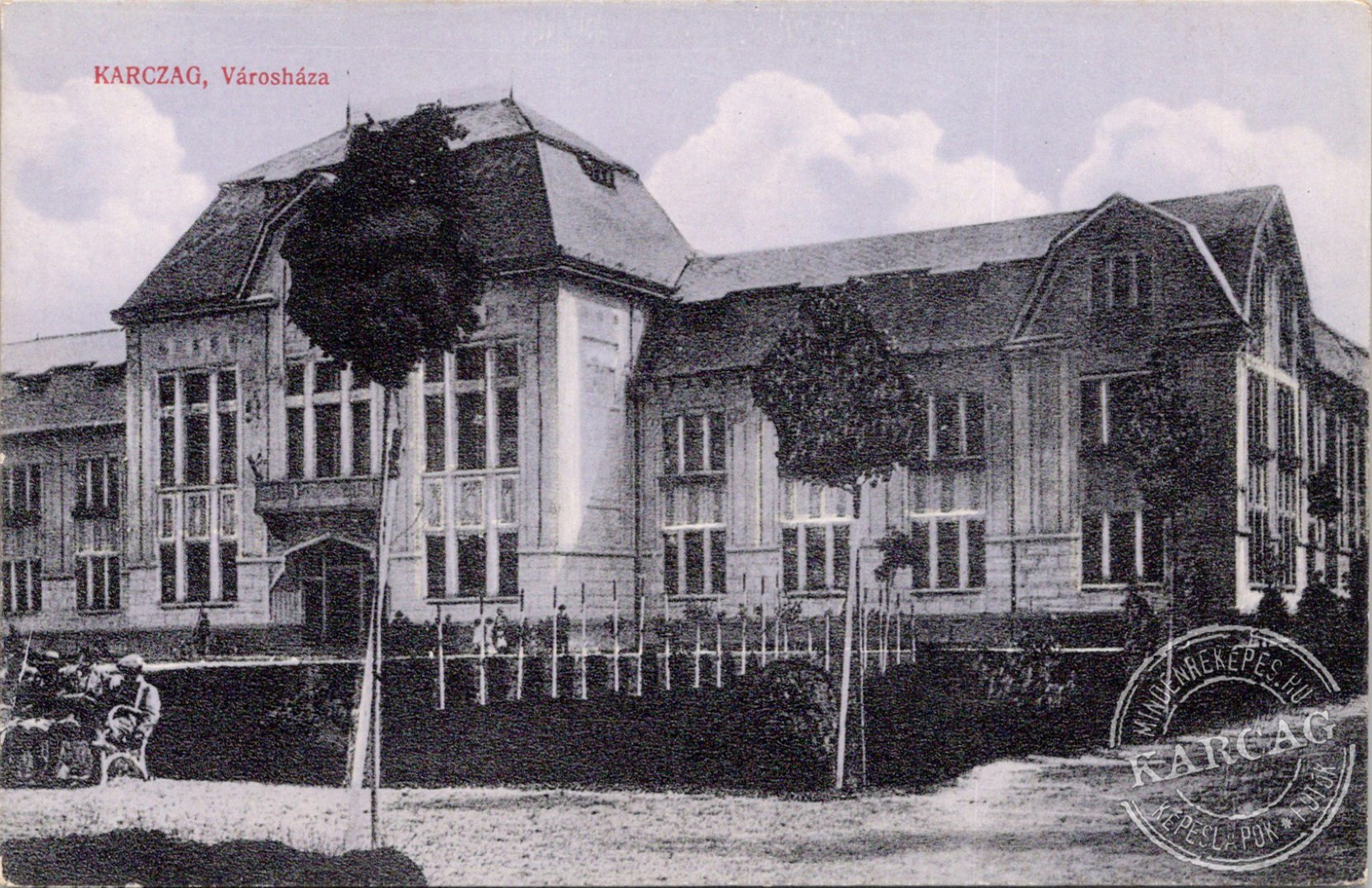 KARCZAG, Városháza