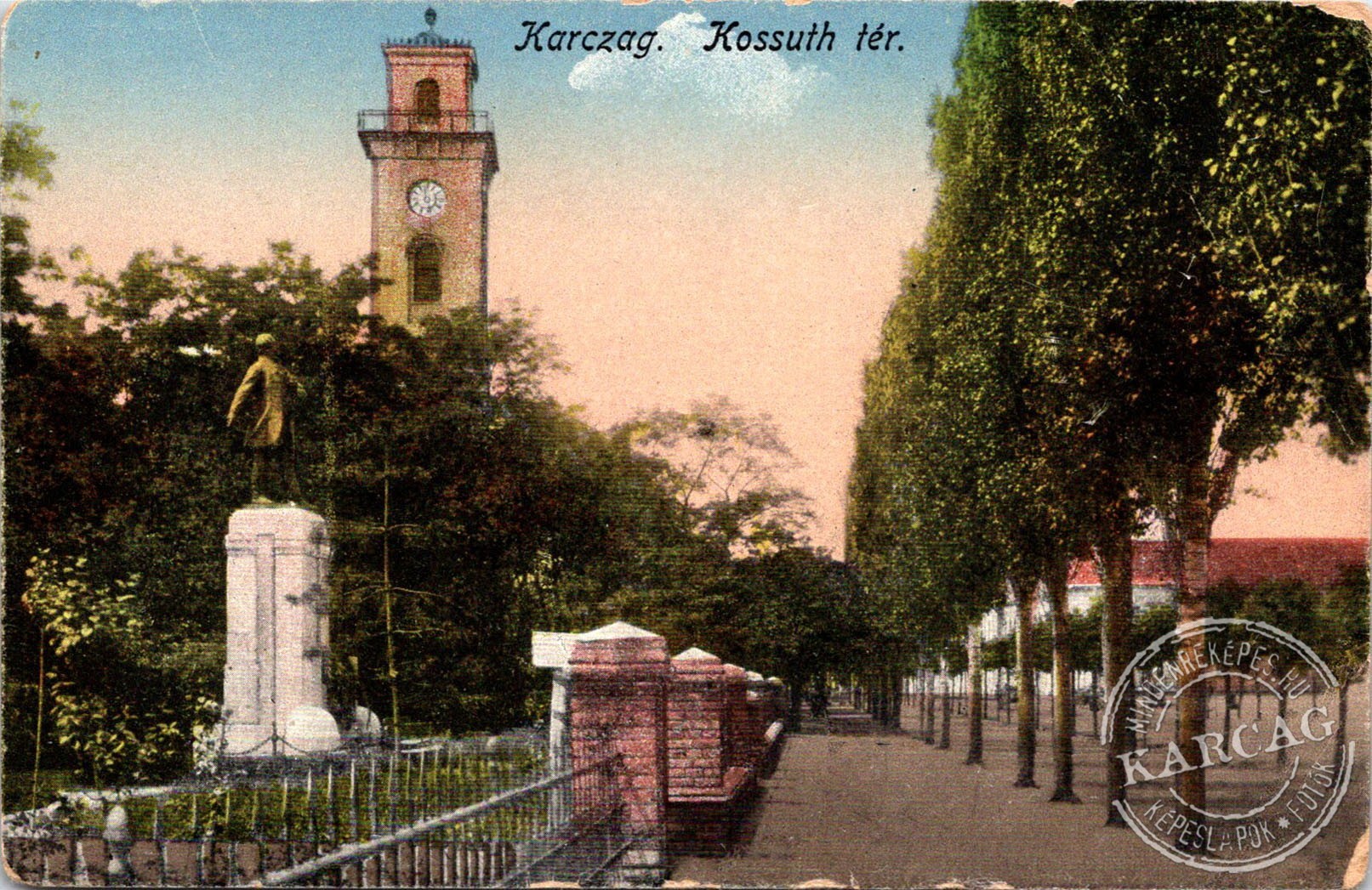 Karczag. Kossuth tér.